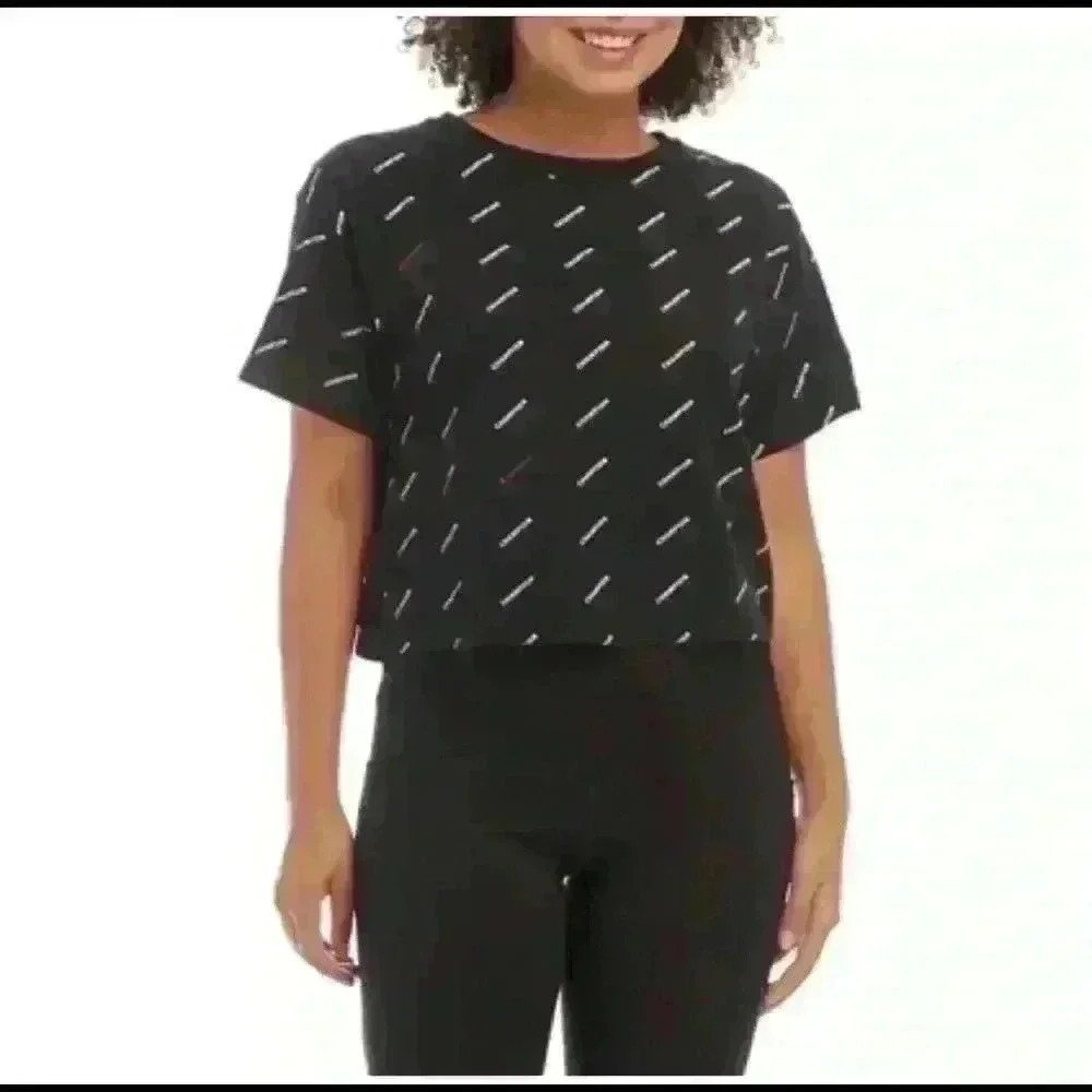 New Champion Women’s Logo-Print Cropped T-Shirt Size M - Picture 2 of 13